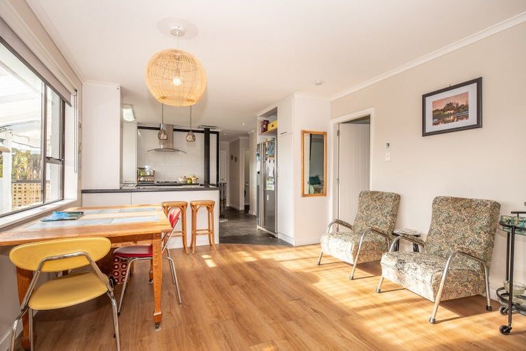 Photo of property in 57 Caledonian Road, Westport, 7892