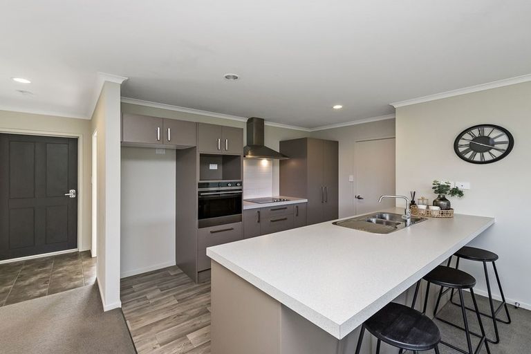 Photo of property in 16 Charlbury Drive, Rolleston, 7615