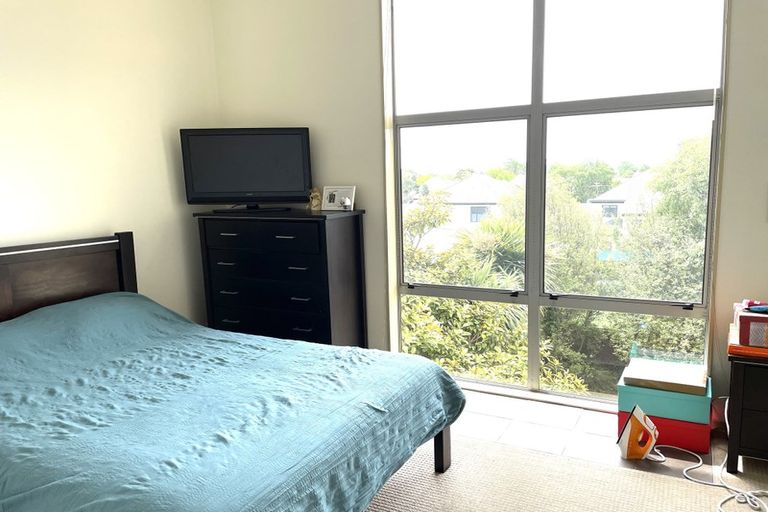 Photo of property in 7/54 Champion Street, Edgeware, Christchurch, 8013