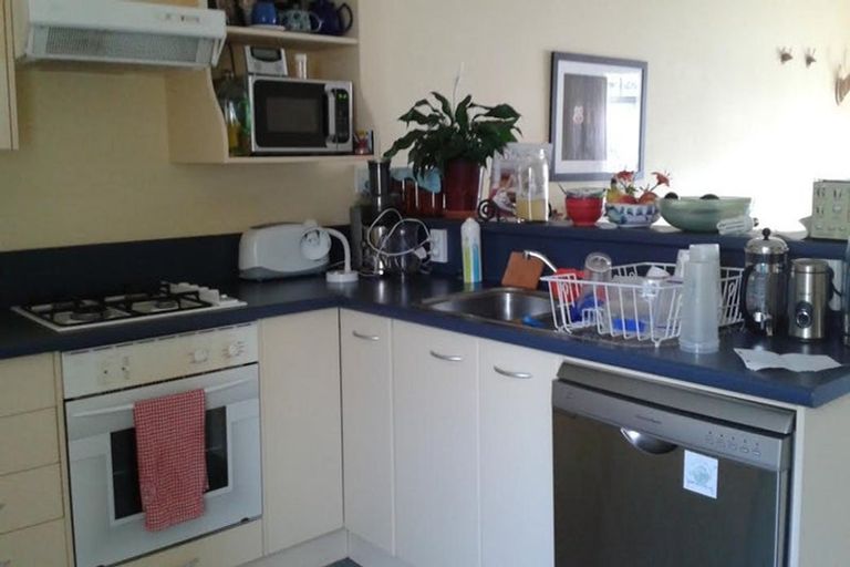 Photo of property in 10 Colombo Street, Hokowhitu, Palmerston North, 4410