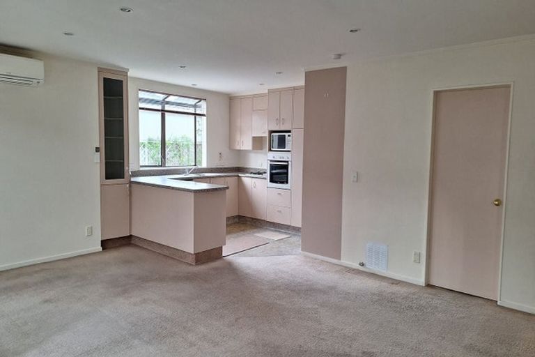 Photo of property in 3 Macalister Place, Miramar, Wellington, 6022