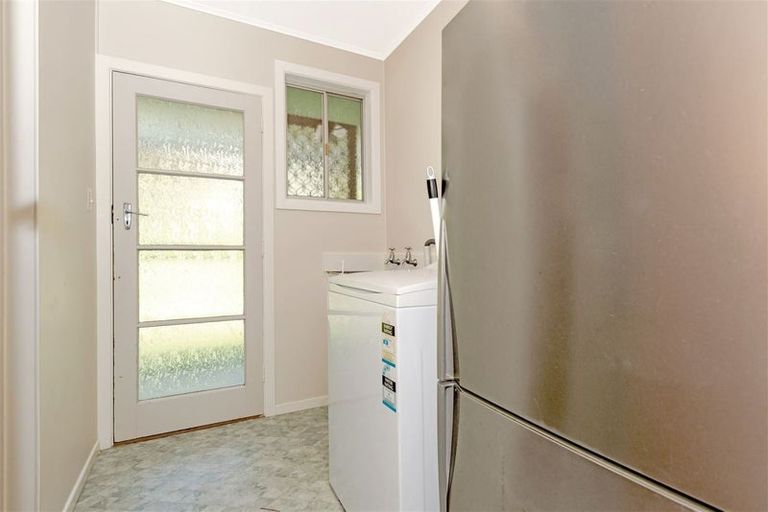 Photo of property in 29 Seddon Crescent, Whataupoko, Gisborne, 4010
