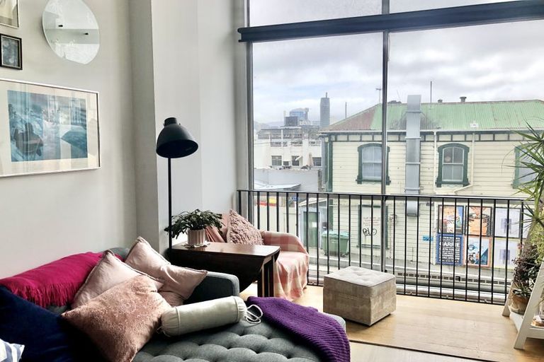 Photo of property in Qba Apartments, 1j/51 Webb Street, Mount Cook, Wellington, 6011