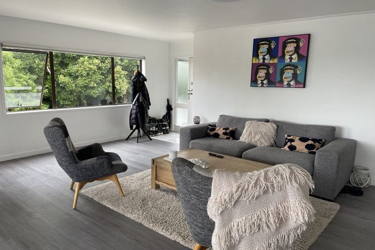 Photo of property in 65 Reynella Drive, Massey, Auckland, 0614