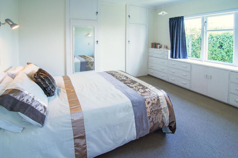 Photo of property in 77 High Street, Island Bay, Wellington, 6023