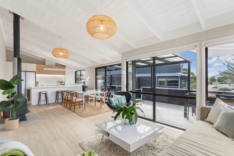 Photo of property in 124 Pauanui Boulevard, Pauanui, Hikuai, 3579