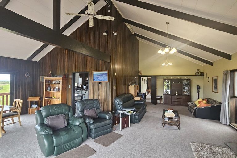Photo of property in 61 Tinico Road, Kaka Point, Balclutha, 9271