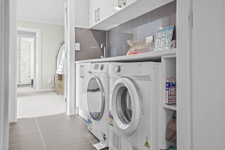 Photo of property in 65 Pinecrest Drive, Gulf Harbour, Whangaparaoa, 0930