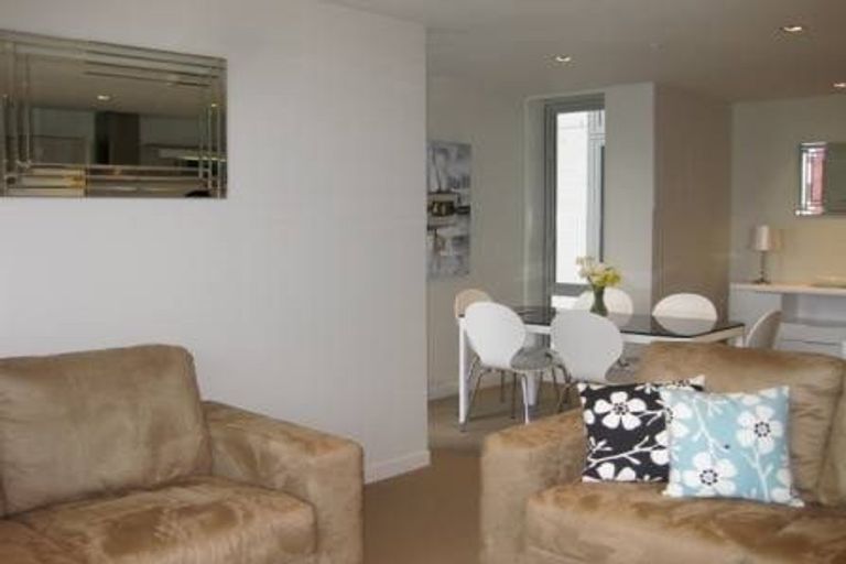 Photo of property in Republic Apartments, 5b/11 Tennyson Street, Te Aro, Wellington, 6011