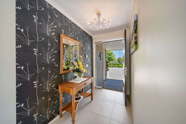 Photo of property in 48 Hagart-alexander Drive, Mosgiel, 9024