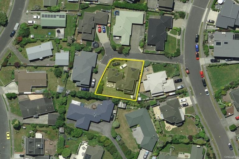 Photo of property in 31 Saint Ives Drive, Camborne, Porirua, 5026
