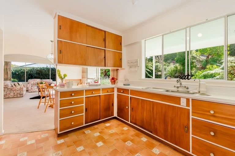 Photo of property in 21 Kohekohe Road, Waikanae, 5036