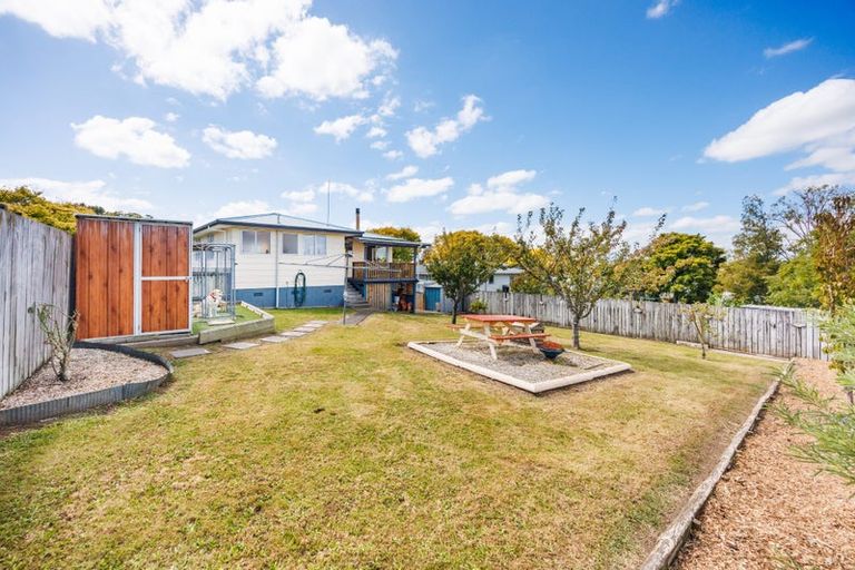 Photo of property in 10 Heatherlea Heights, Feilding, 4702