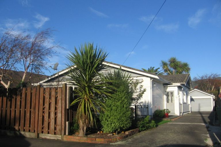 Photo of property in 84 Hautana Street, Woburn, Lower Hutt, 5010