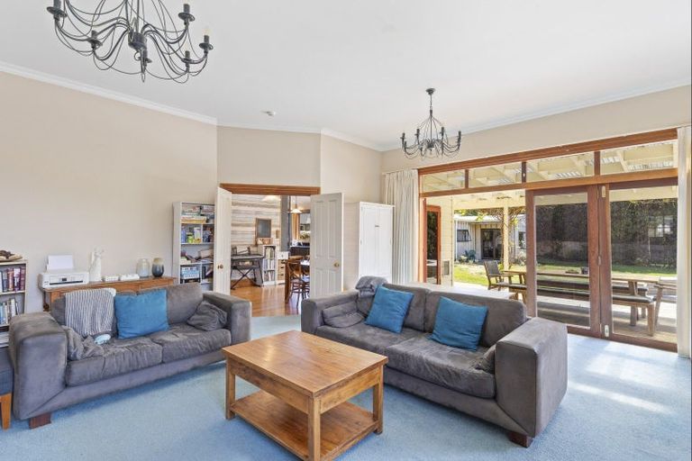 Photo of property in 8 Tawa Street, Inglewood, 4330