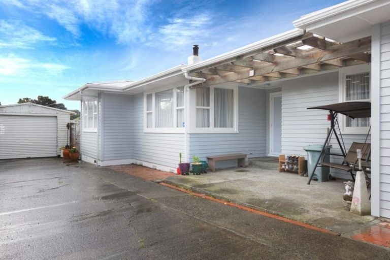Photo of property in 30 Paenui Street, Titahi Bay, Porirua, 5022