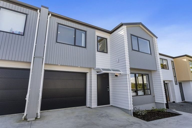 Photo of property in 46c Patons Road, Howick, Auckland, 2014