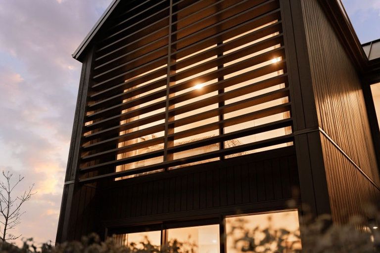 Photo of property in 11 Mulholland Drive, Jacks Point, 9371