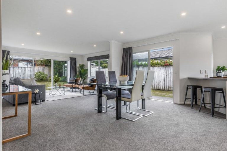 Photo of property in 36 Kahurangi Heights, Aotea, Porirua, 5024
