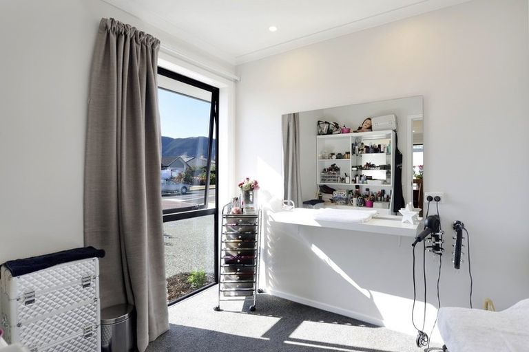 Photo of property in 36 Curtis Street, Stoke, Nelson, 7011