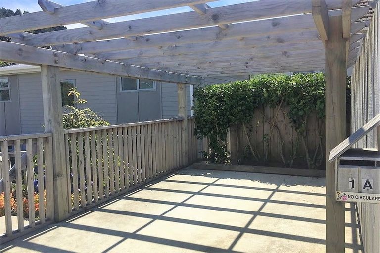 Photo of property in 1a Fisher Street, Johnsonville, Wellington, 6037