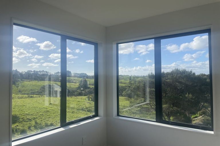 Photo of property in 46 Morus Road, Massey, Auckland, 0614