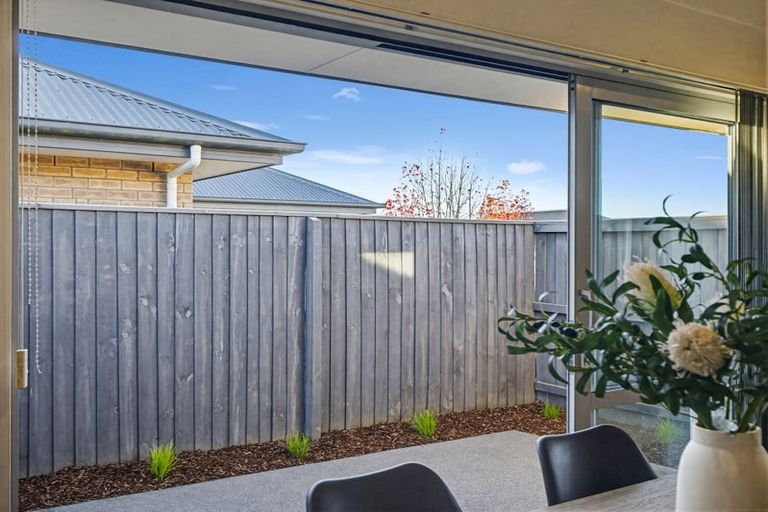 Photo of property in 35 Sutherland Drive, Kaiapoi, 7630