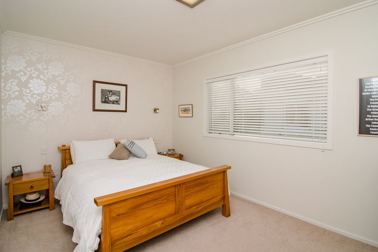 Photo of property in 16 Highgate, Belleknowes, Dunedin, 9011