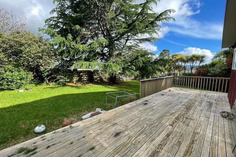 Photo of property in 26 Crompton Road, Massey, Auckland, 0614