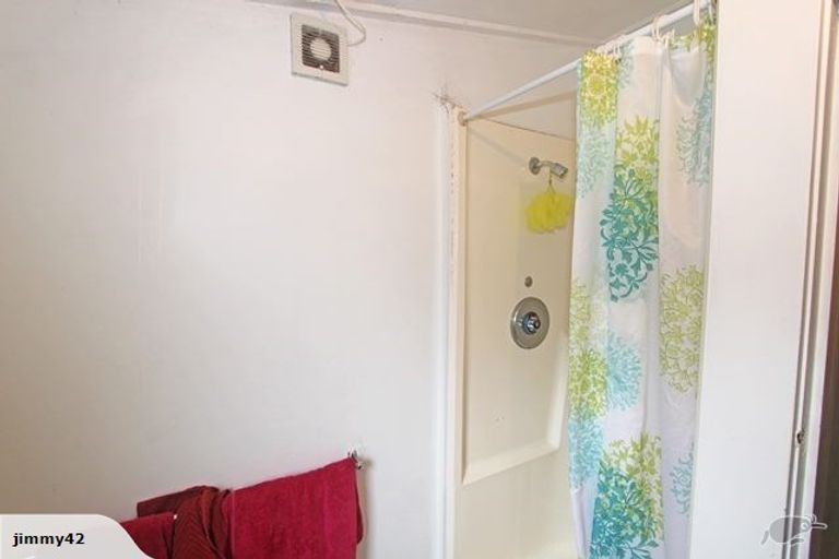 Photo of property in 693 Castle Street, North Dunedin, Dunedin, 9016