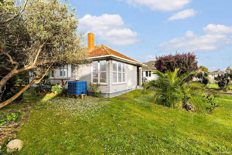 Photo of property in 86 Kirkbride Road, Mangere, Auckland, 2022