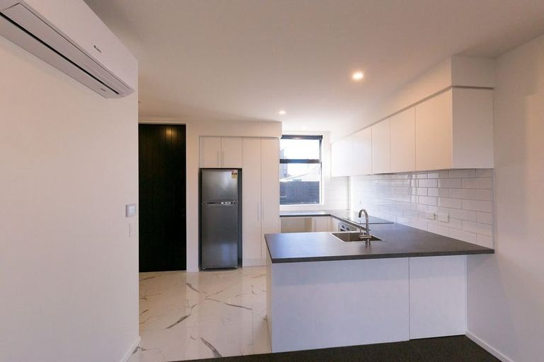 Photo of property in 2/4 Tweed Street, Richmond, Christchurch, 8013