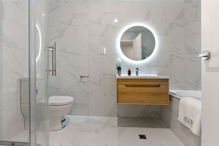 Photo of property in 3/55 Great South Road, Manurewa, Auckland, 2102