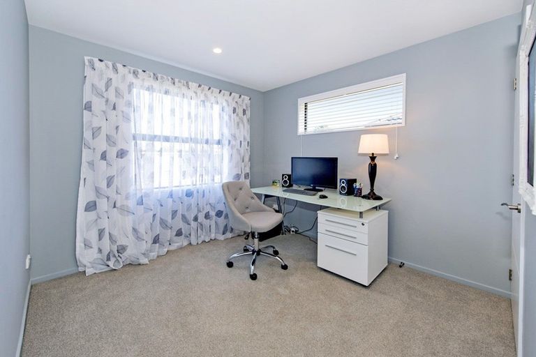 Photo of property in 11 Godwin Grove, Rolleston, 7614