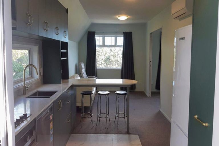 Photo of property in 71b Rosecamp Road, Beach Haven, Auckland, 0626