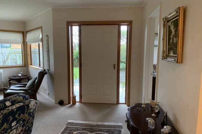 Photo of property in 44 Mount Herbert Road, Waipukurau, 4200