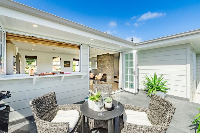 Photo of property in 27 Burnton Street, Epuni, Lower Hutt, 5011