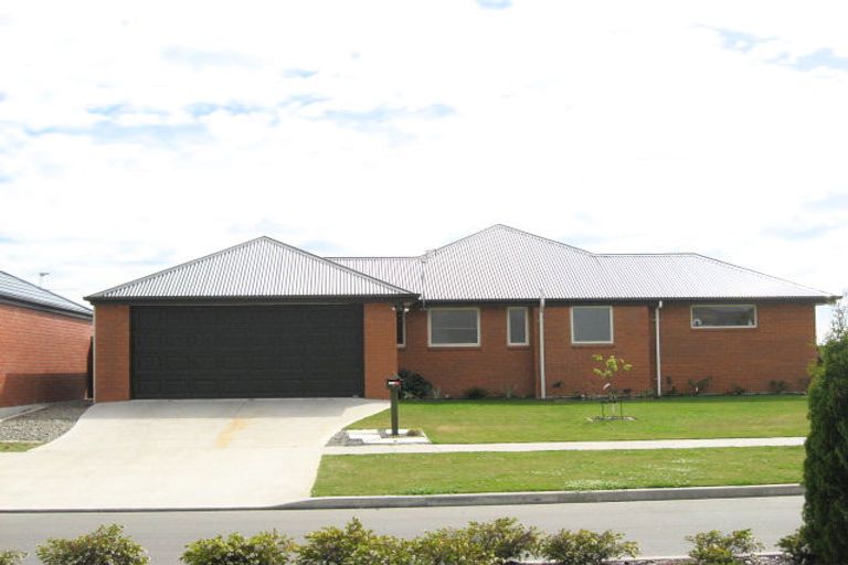 Photo of property in 9 Magnolia Boulevard, Kaiapoi, 7630