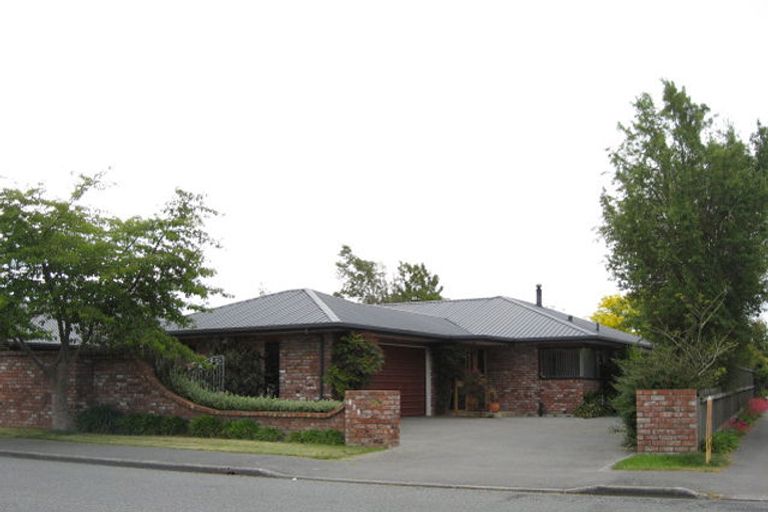 Photo of property in 252 Kingsbury Avenue, Rangiora, 7400