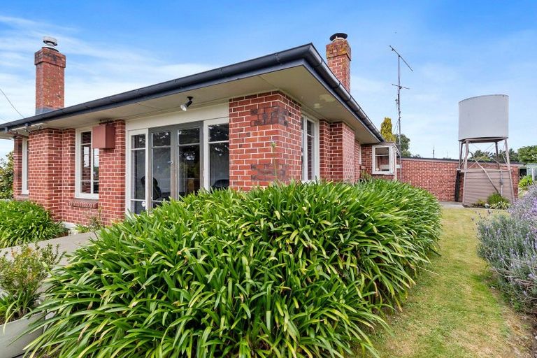 Photo of property in 98 Timaru-pareora Highway, Salisbury, Timaru, 7971