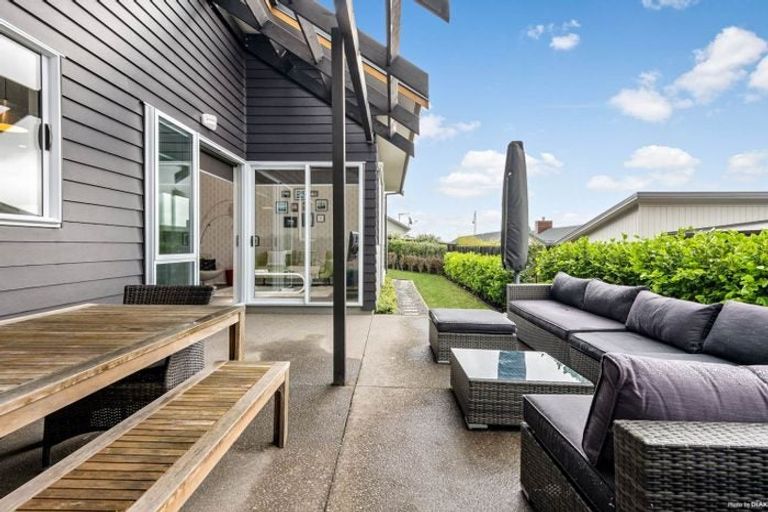 Photo of property in 3 Woolshed Lane, Pukekohe, 2120