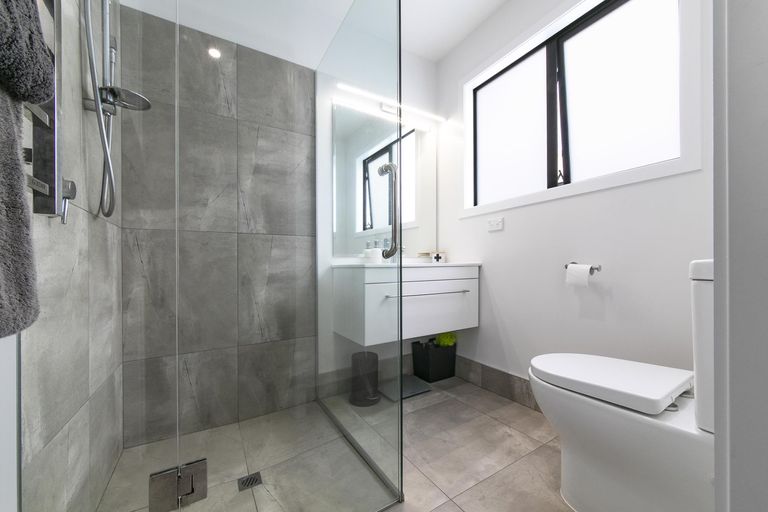 Photo of property in 75 Kaipara Portage Road, Riverhead, 0820