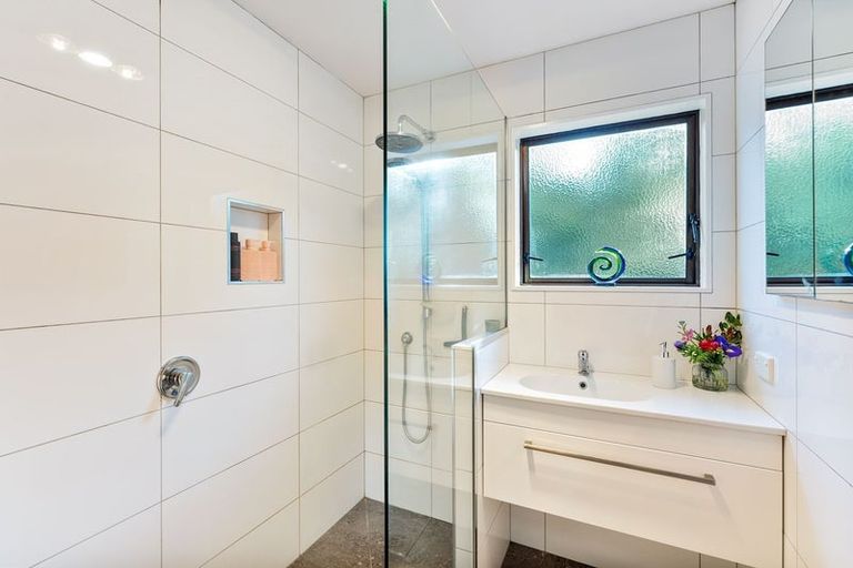 Photo of property in 137 Weggery Drive, Waikanae Beach, Waikanae, 5036