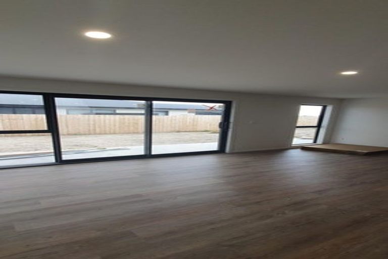 Photo of property in 47 Mangamoteo Street, Lytton West, 4071