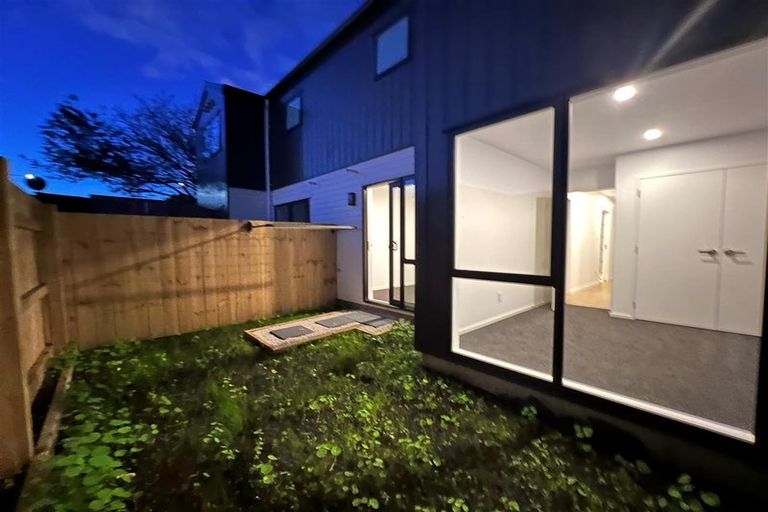 Photo of property in 6f Hyde Street, Manurewa East, Auckland, 2102