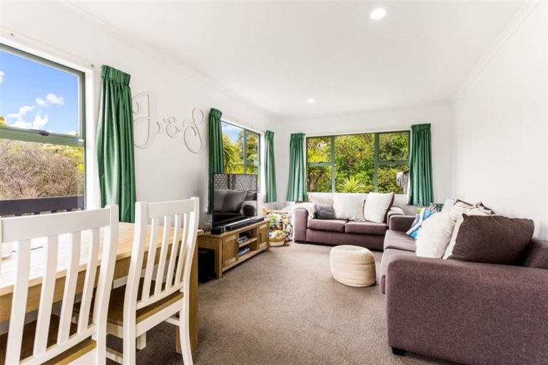 Photo of property in 22a/2 Tomo Street, New Lynn, Auckland, 0600