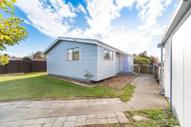 Photo of property in 114 Tremaine Avenue, Westbrook, Palmerston North, 4412