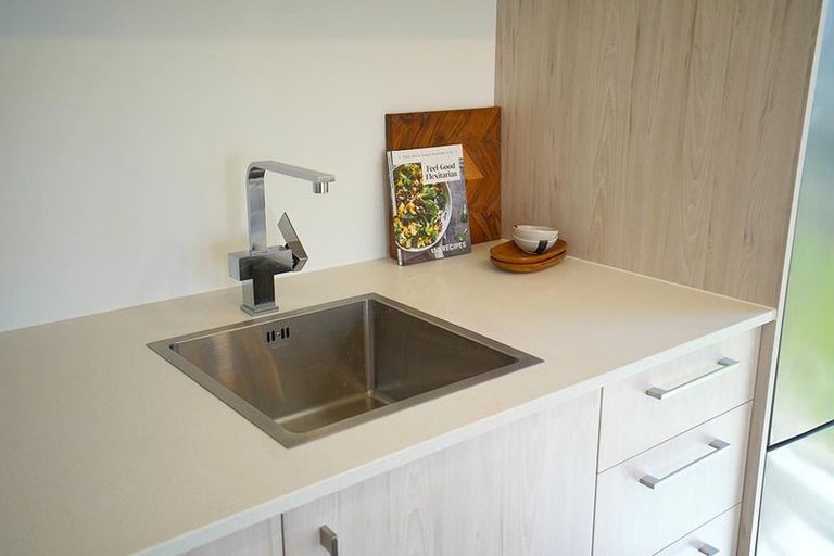 Photo of property in 10/172 Don Buck Road, Massey, Auckland, 0614