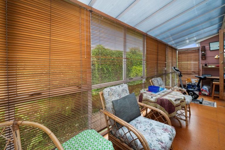 Photo of property in 60 Kawaha Point Road, Kawaha Point, Rotorua, 3010