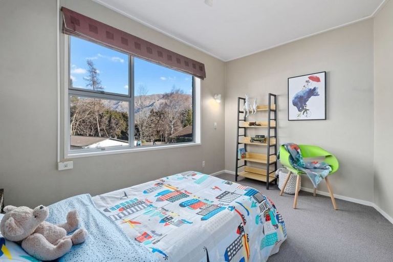 Photo of property in 6 Mackay Street, Wanaka, 9305